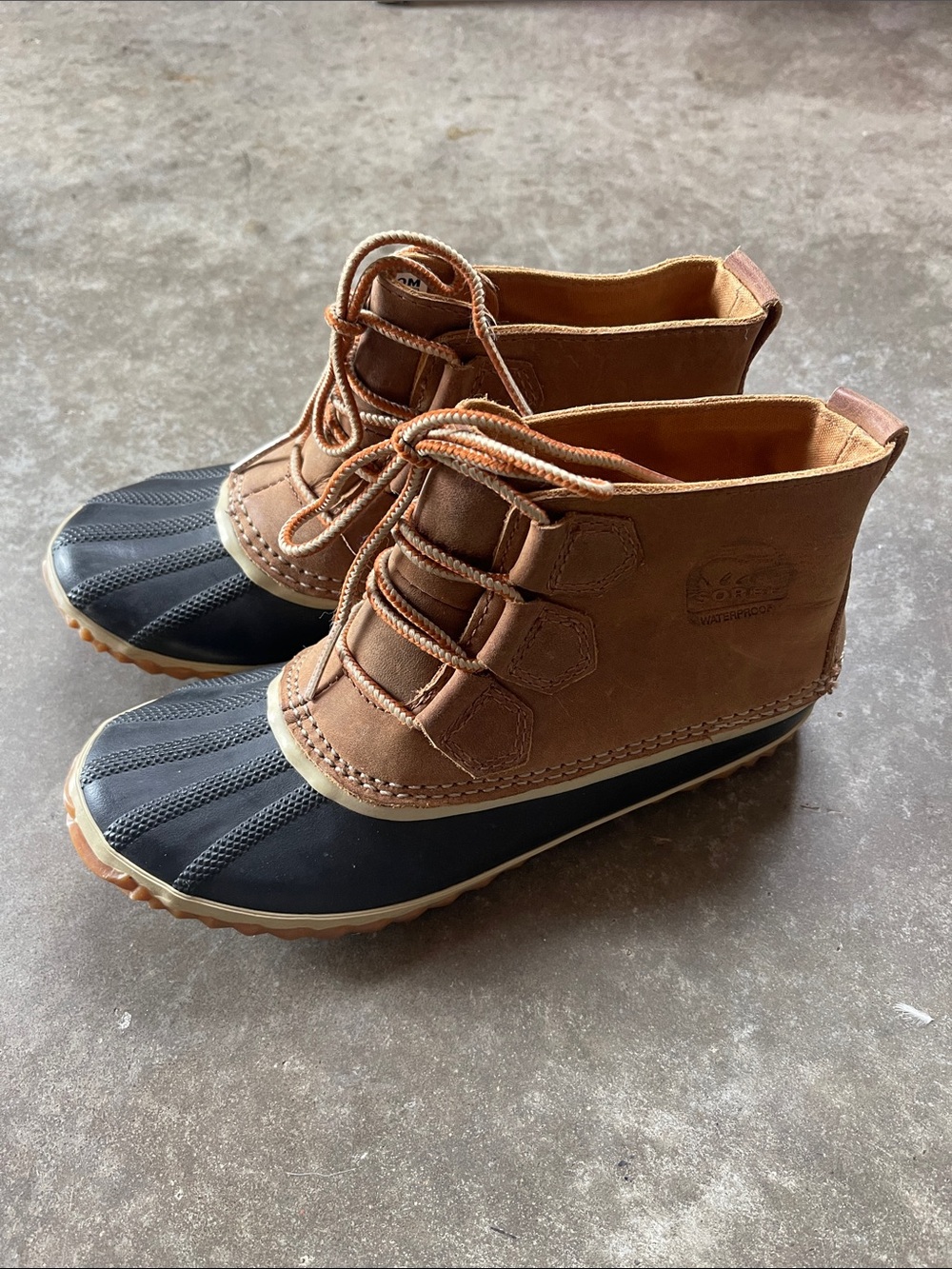 SOREL Out N About™ Classic Women’s Waterproof Boots size 6